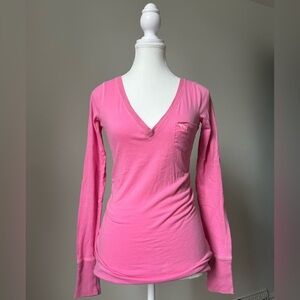 ABERCROMBIE & FITCH Vintage 100% Cotton Pink Deep Vneck Long Sleeve Size S